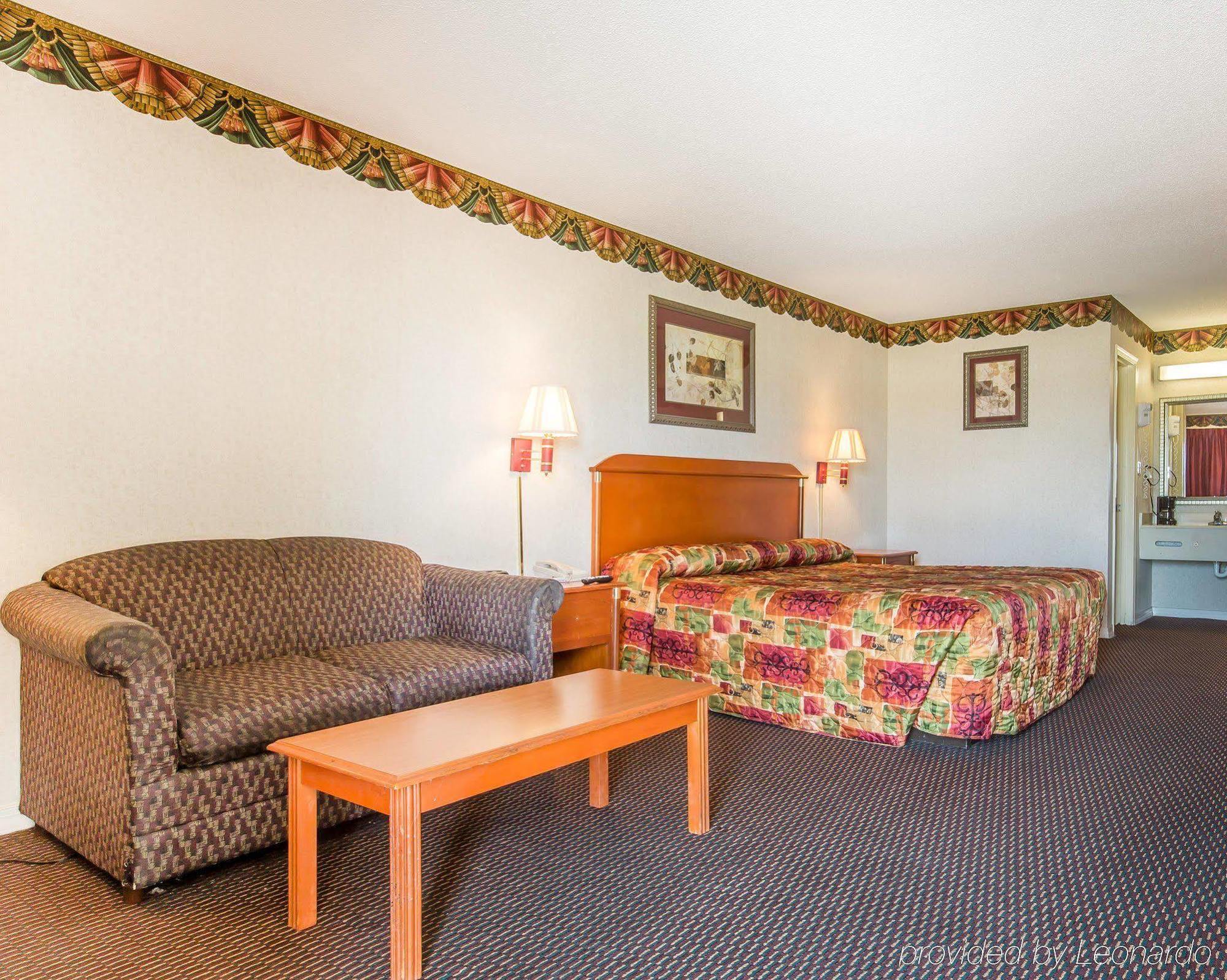 Rodeway Inn Montgomery Eksteriør bilde