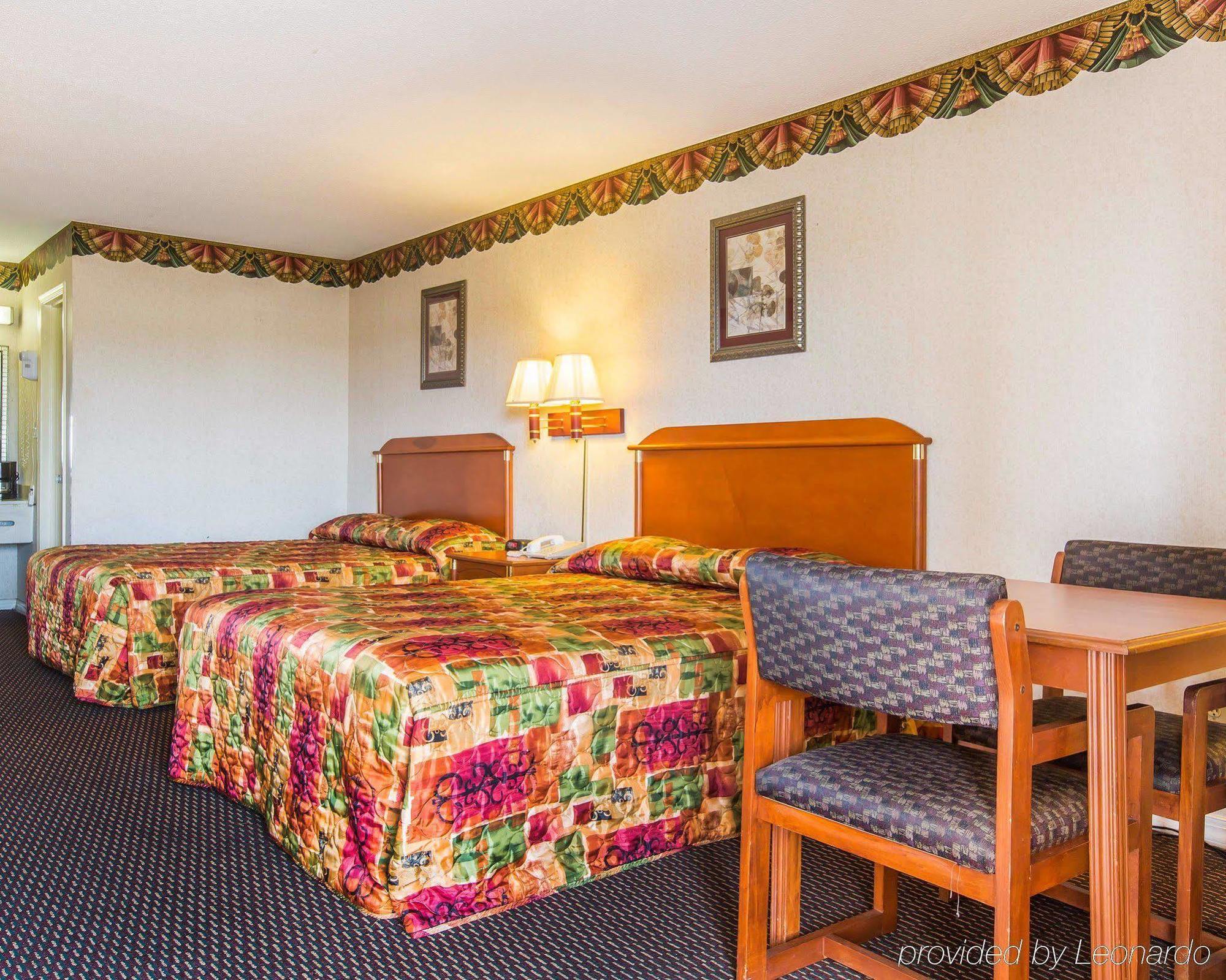 Rodeway Inn Montgomery Eksteriør bilde